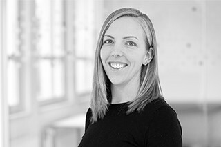 Lisa McVicar, Ansprechpartnerin bei beAzubi